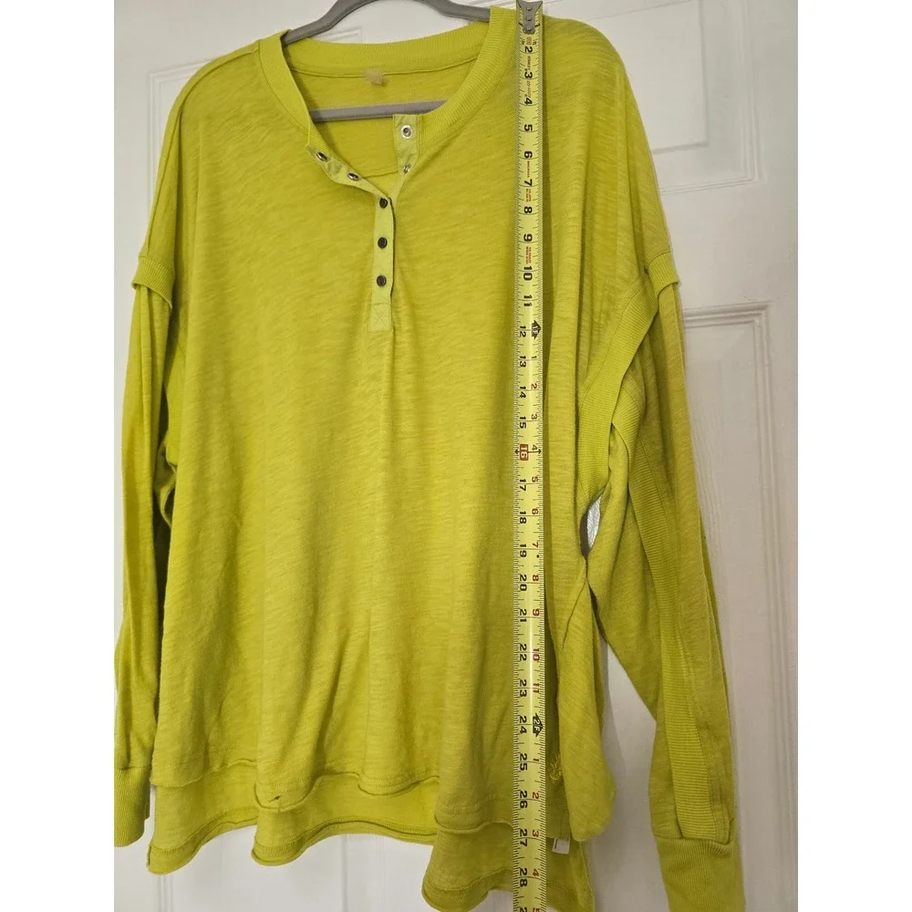 Minor Stains* Free People One Up Henley Top Chartreuse Lime Green Slub Small